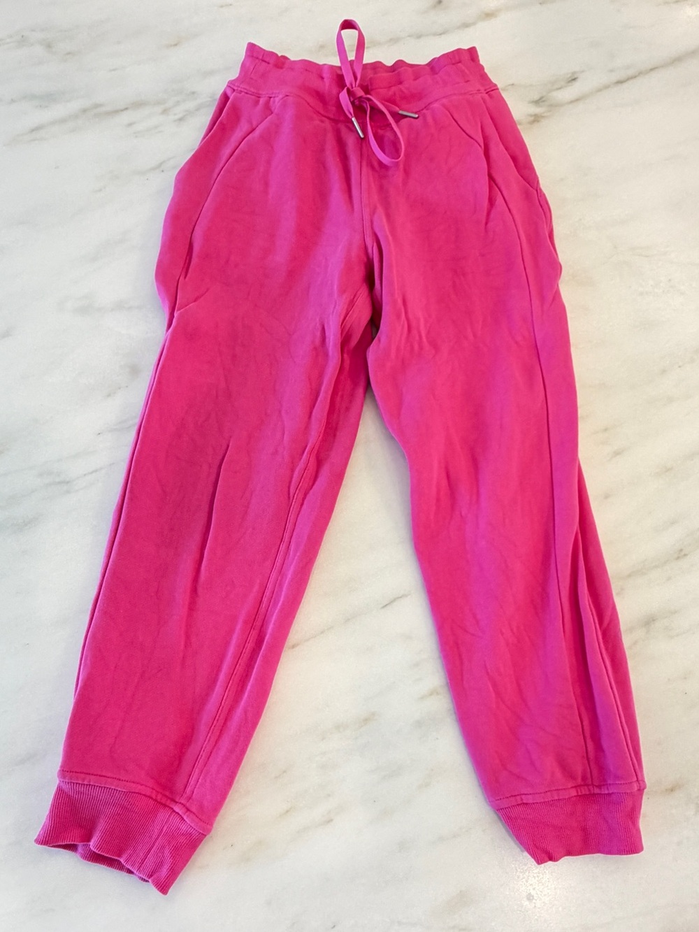 Lululemon scuba high rise cropped jogger 4 sonic pink guc